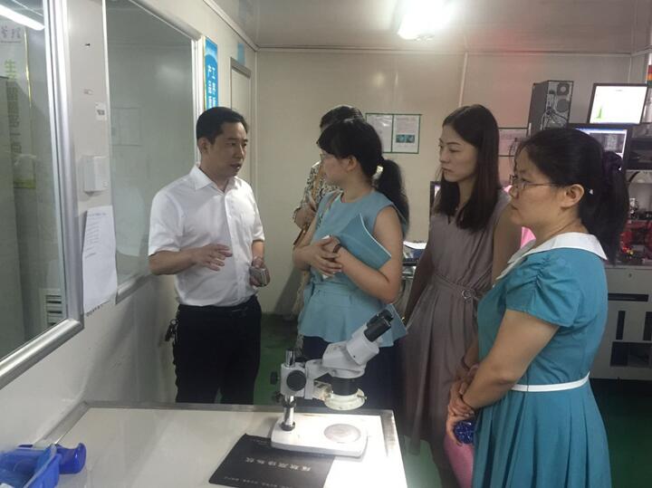 “湘軍故里，鋼鐵新城”我院助力婁底市開啟創(chuàng)新發(fā)展新篇章