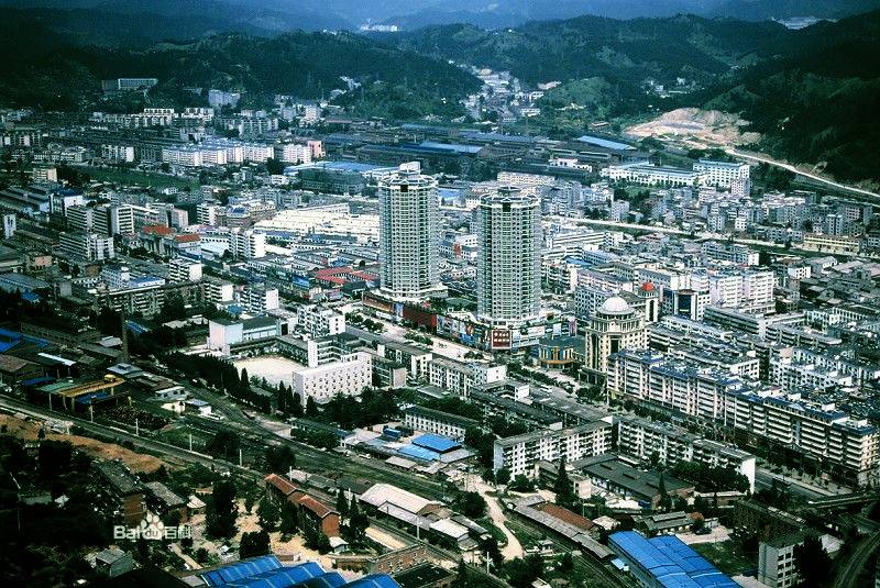 十堰開發(fā)區(qū)與丹江口市合作共建“新經濟產業(yè)園區(qū)”